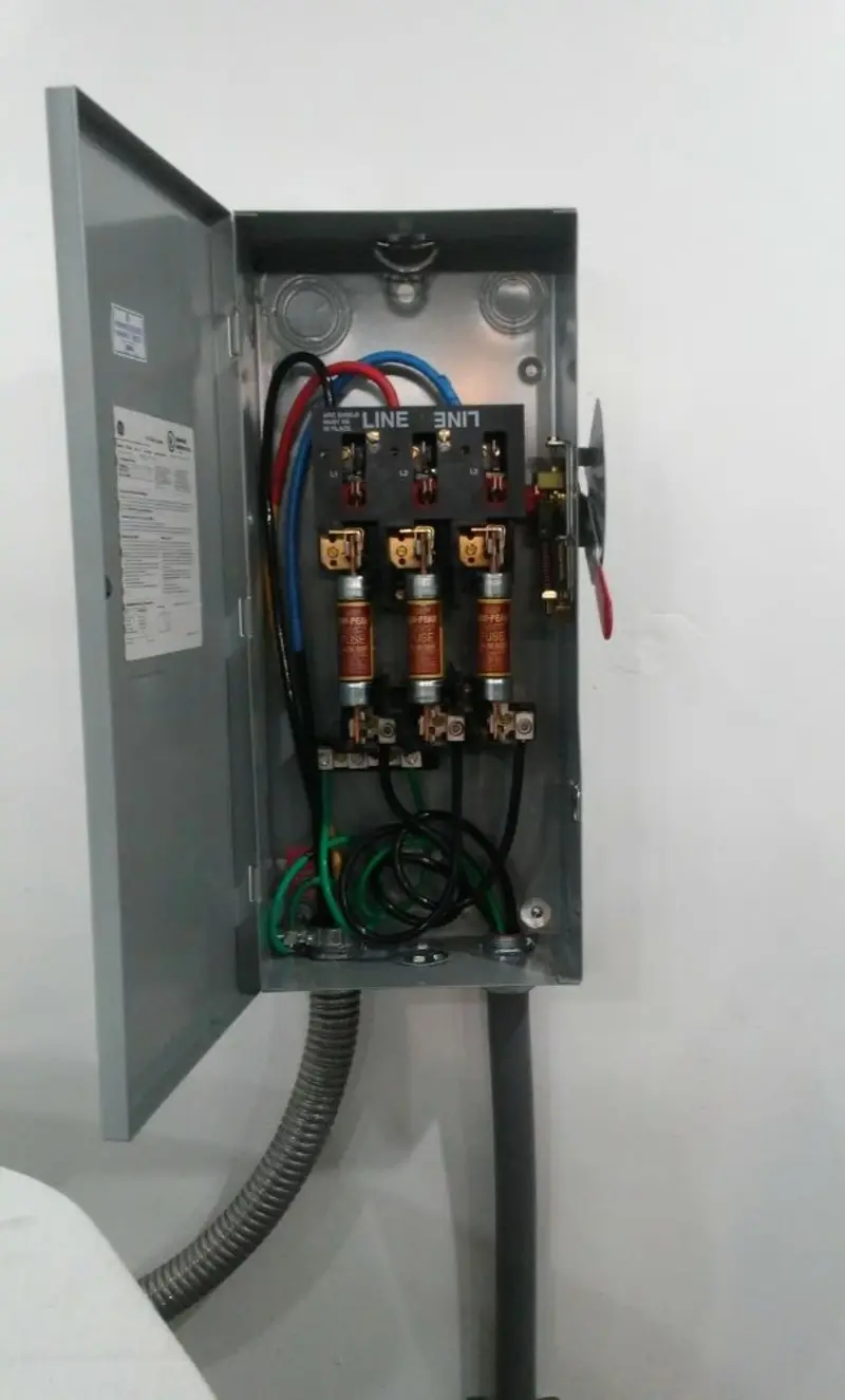Three-phase disconnect switch installed for Electrical Wiring & Rewiring in Danville